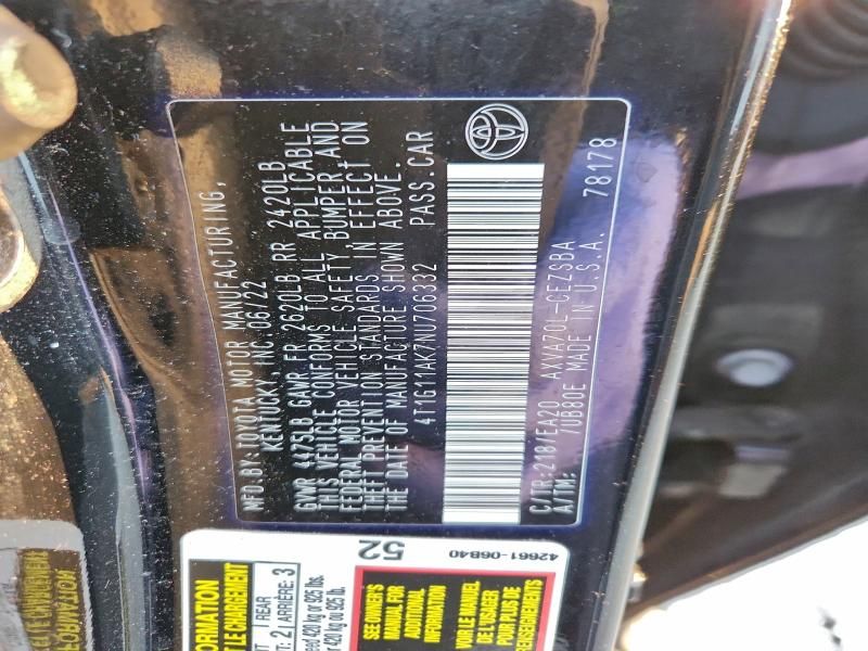 2022 Toyota Camry se