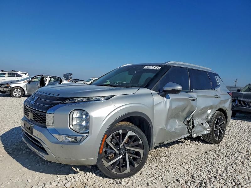 2022 Mitsubishi Outlander sel