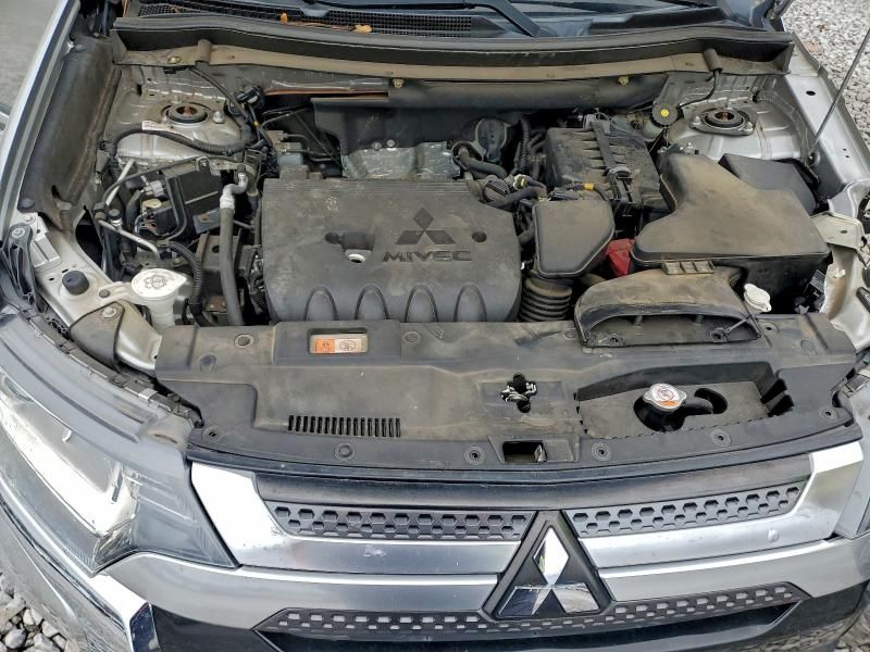 2019 Mitsubishi Outlander se