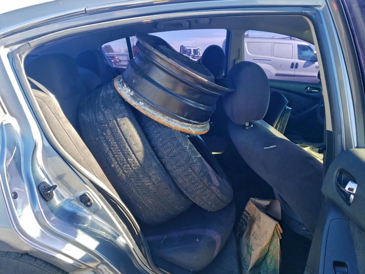 2010 Nissan Altima Base