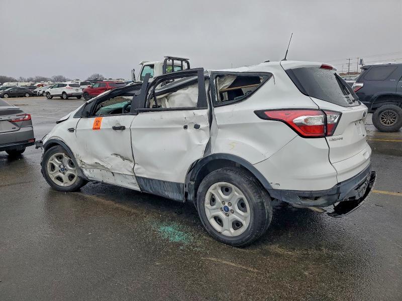 2018 Ford Escape s