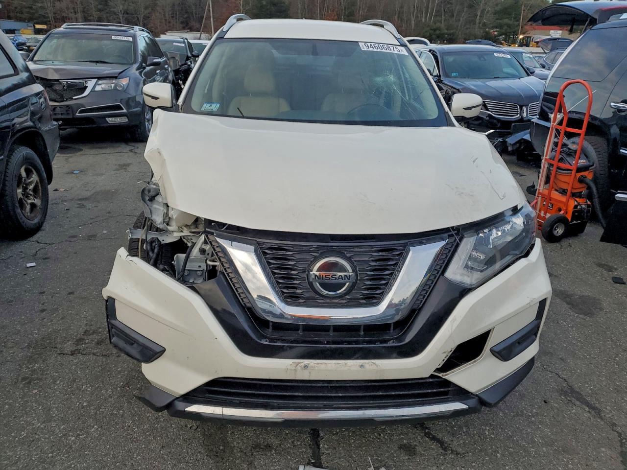 2018 Nissan Rogue s