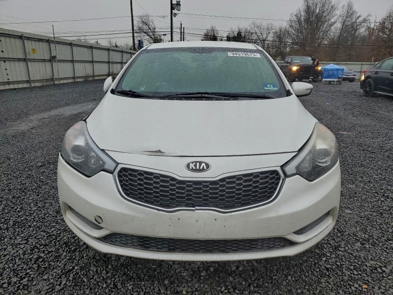 2015 KIA Forte lx