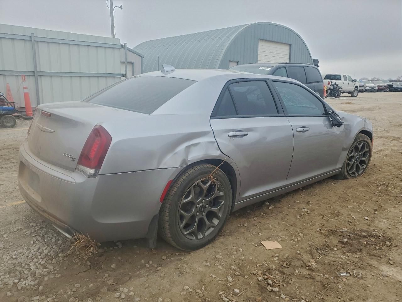 2016 Chrysler 300 s