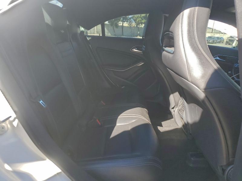 2016 Mercedes-Benz Cla 250