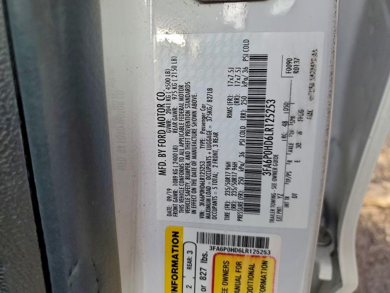 2020 Ford Fusion se