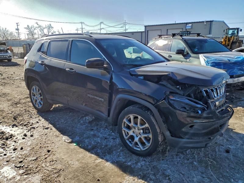 2023 Jeep Compass Latitude lux