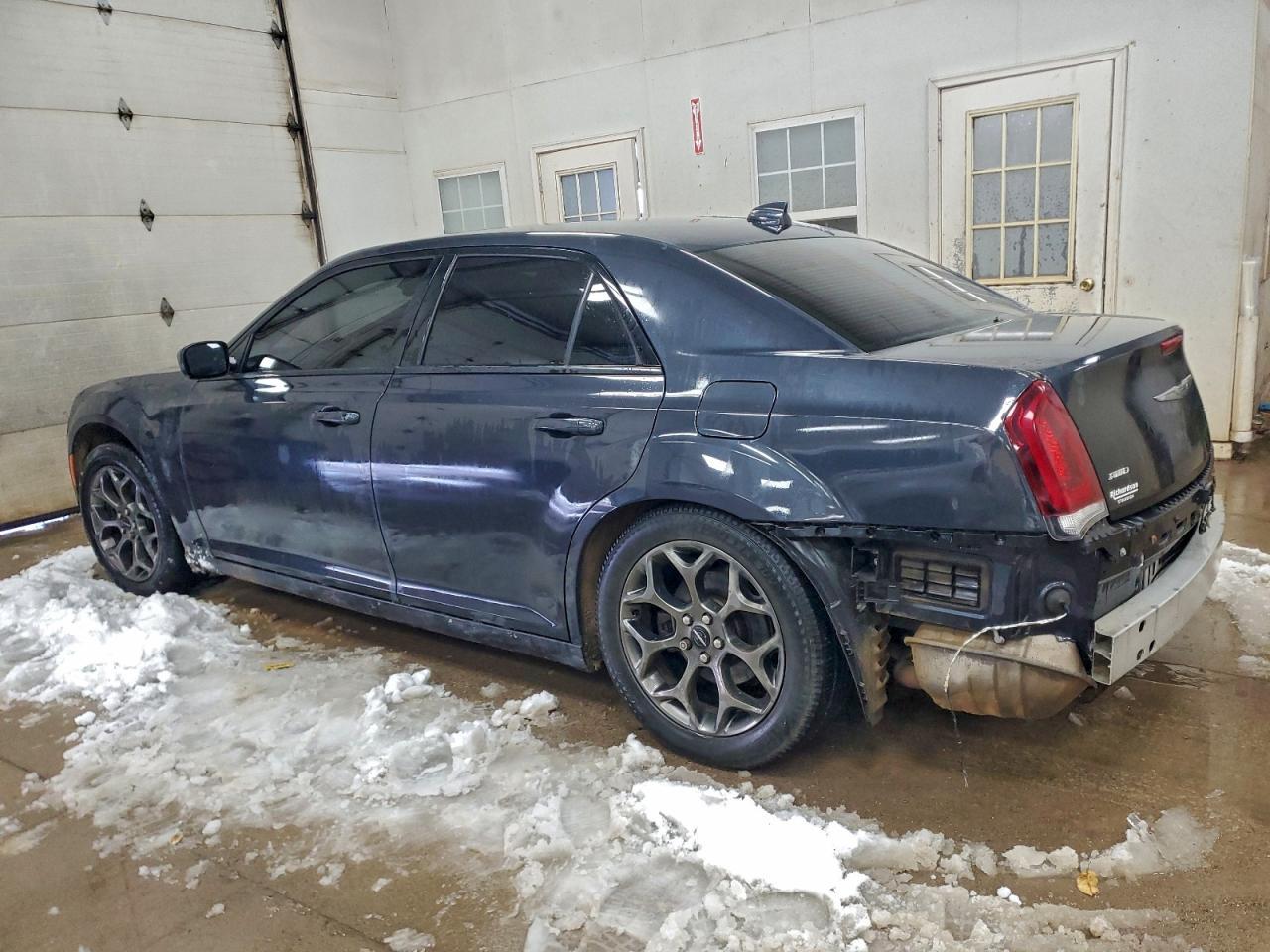 2016 Chrysler 300 s