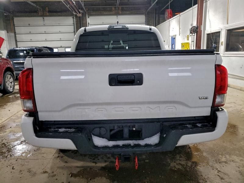 2017 Toyota Tacoma Double cab