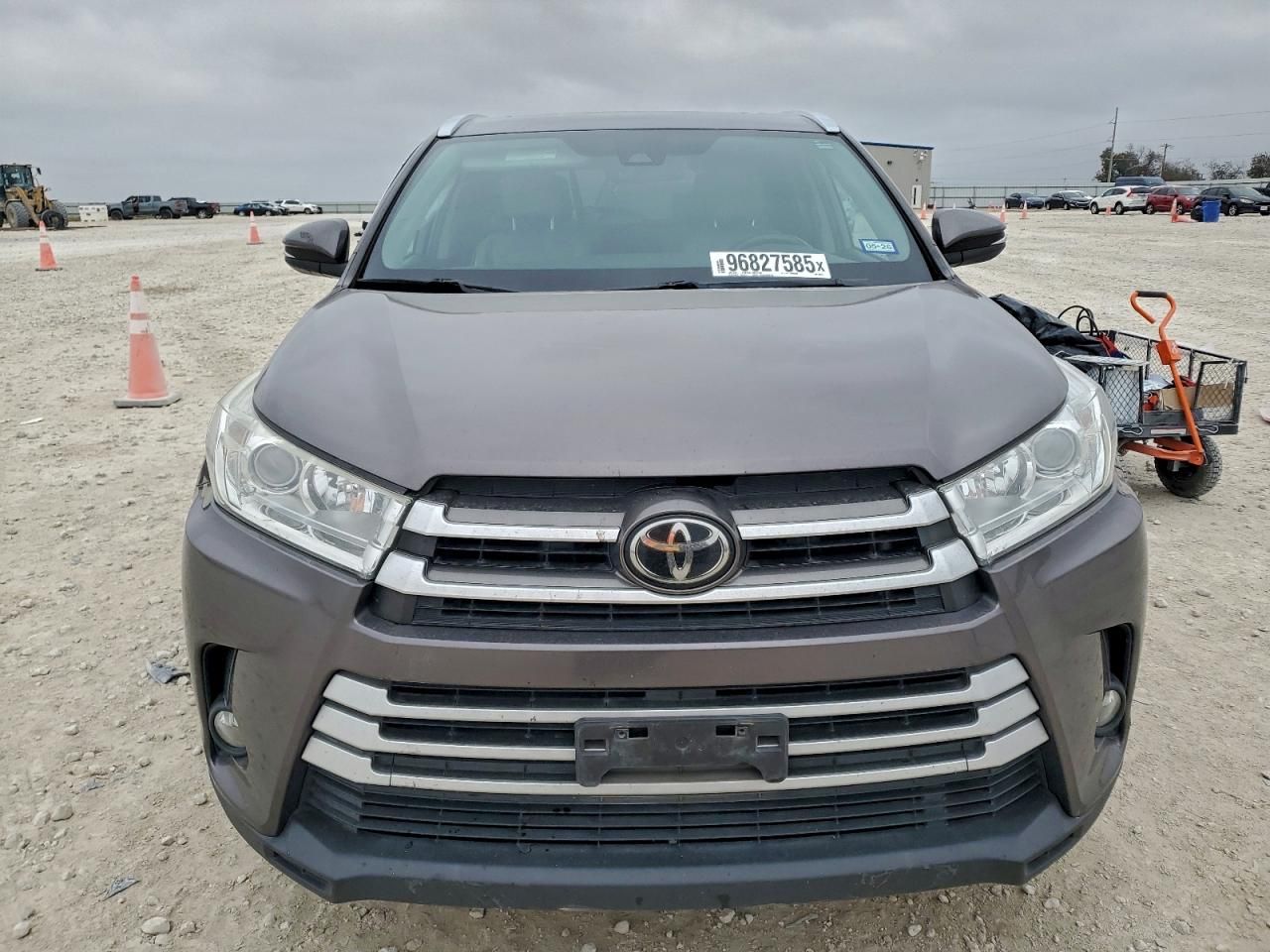 2019 Toyota Highlander se
