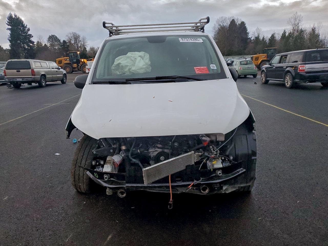 2023 Mercedes-Benz Metris Utility / Service van