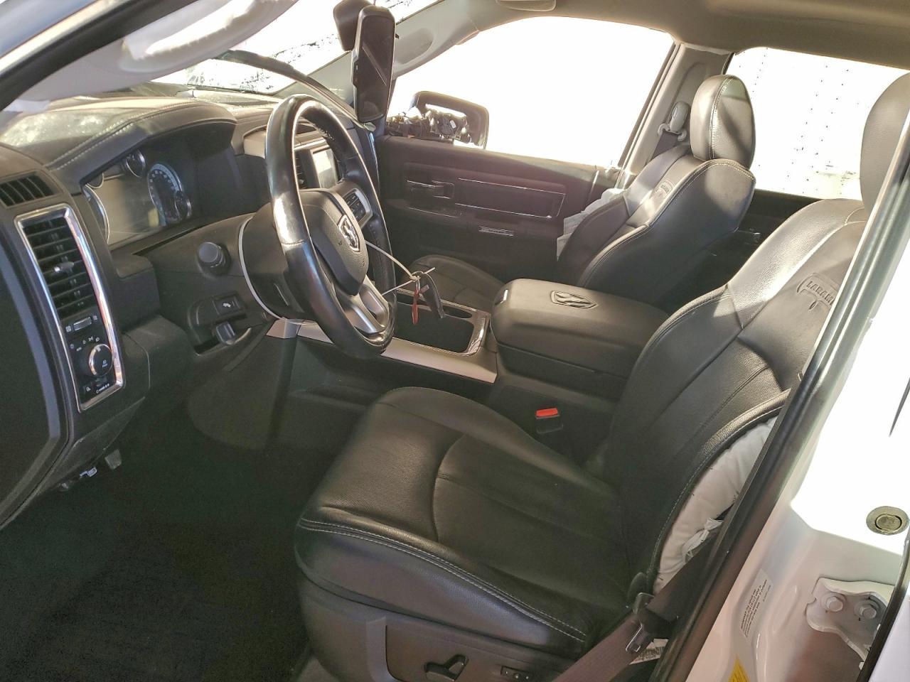 2019 Dodge 1500 Classic Laramie