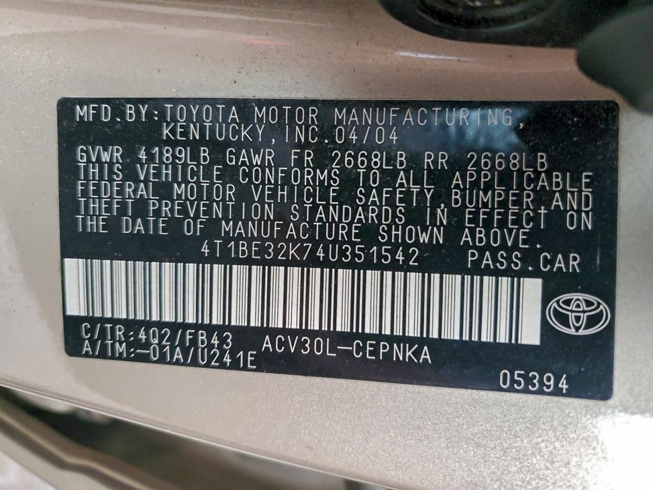 2004 Toyota Camry le