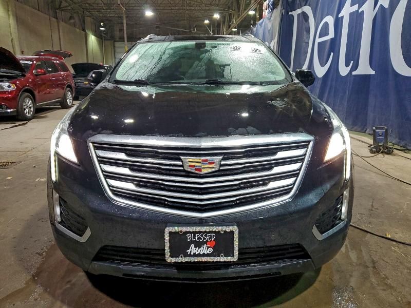 2017 Cadillac XT5 Luxury