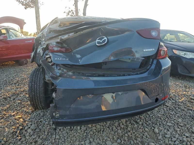 2023 Mazda 3 Preferred