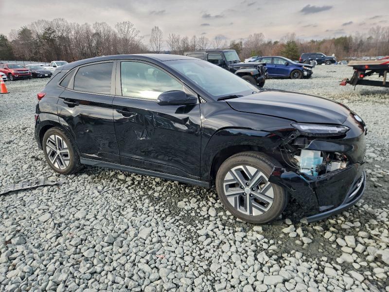 2023 Hyundai Kona se