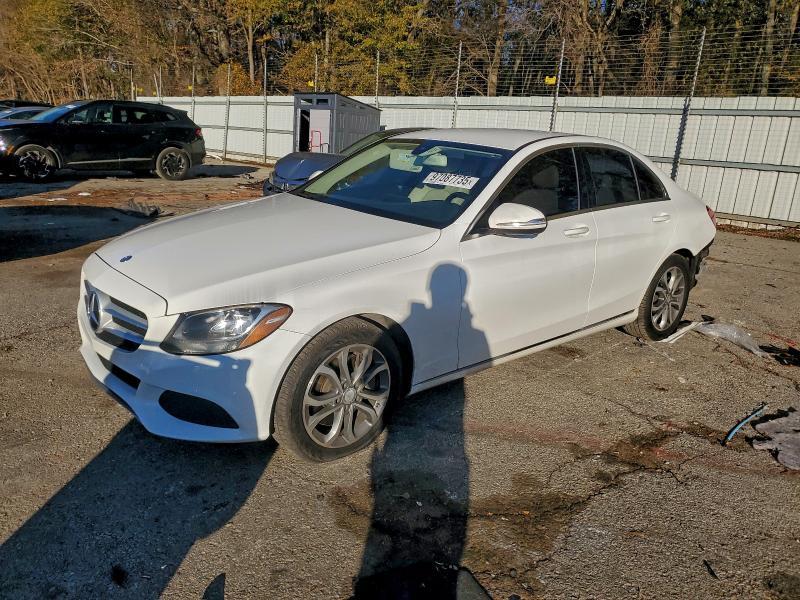 2015 Mercedes-Benz C300