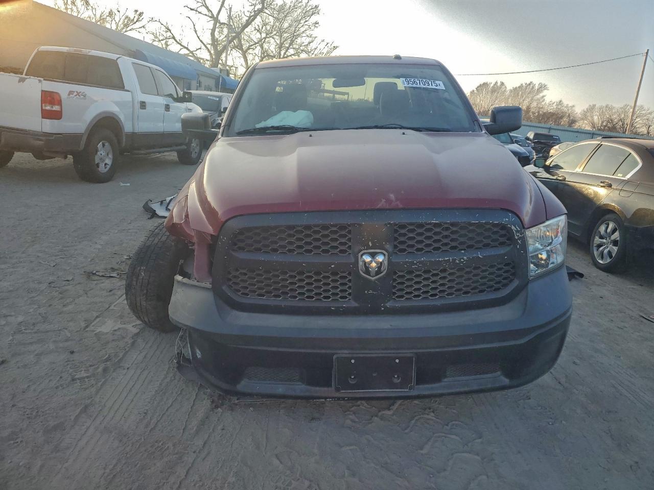 2015 Dodge RAM 1500 ST