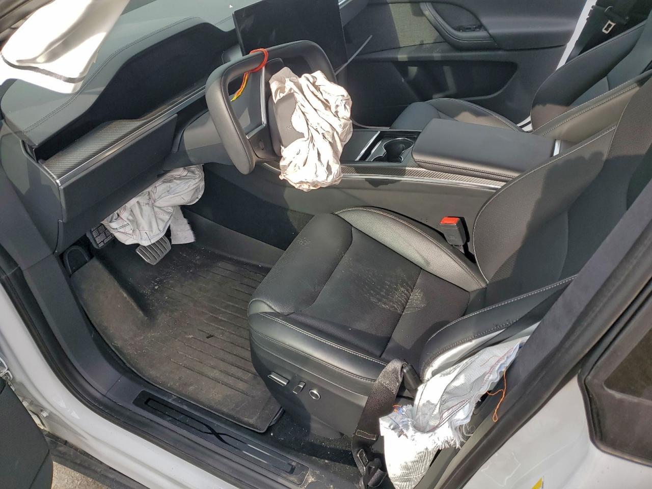 2024 Tesla Model x