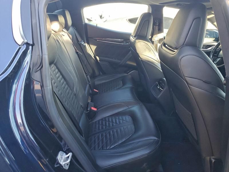 2019 Maserati Ghibli s