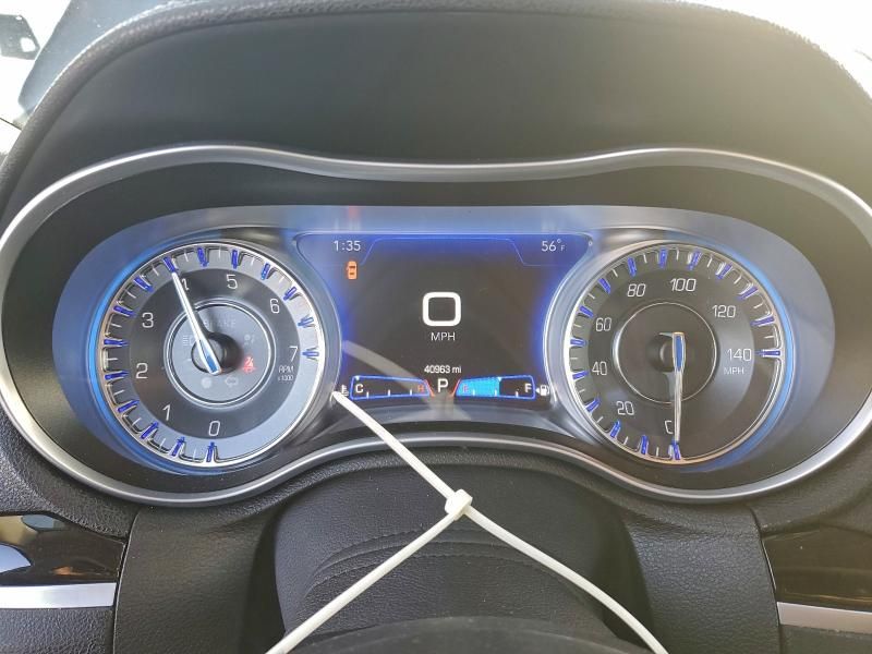 2023 Chrysler 300 Touring