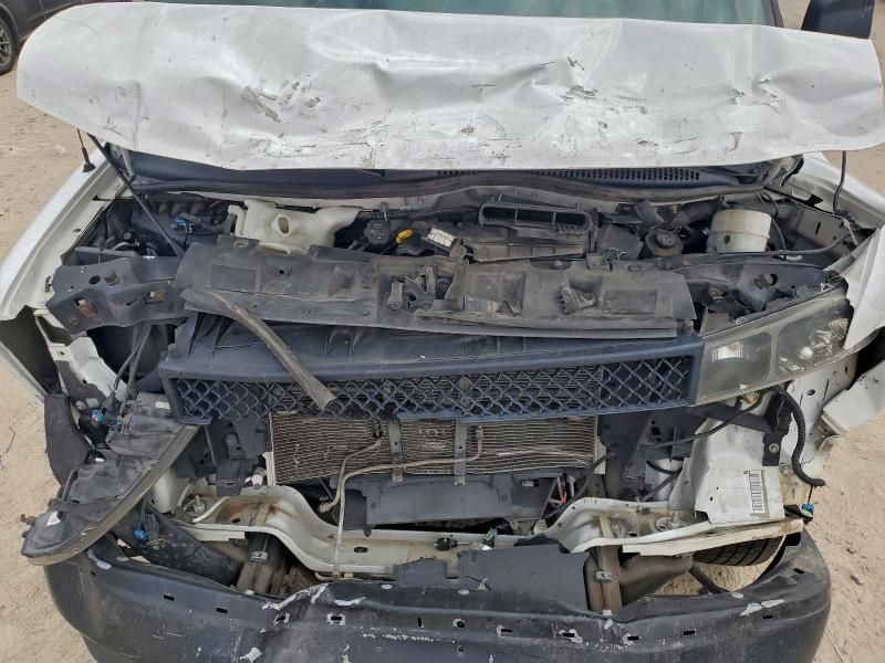 2020 Chevrolet Express G2500 Utility / Service van