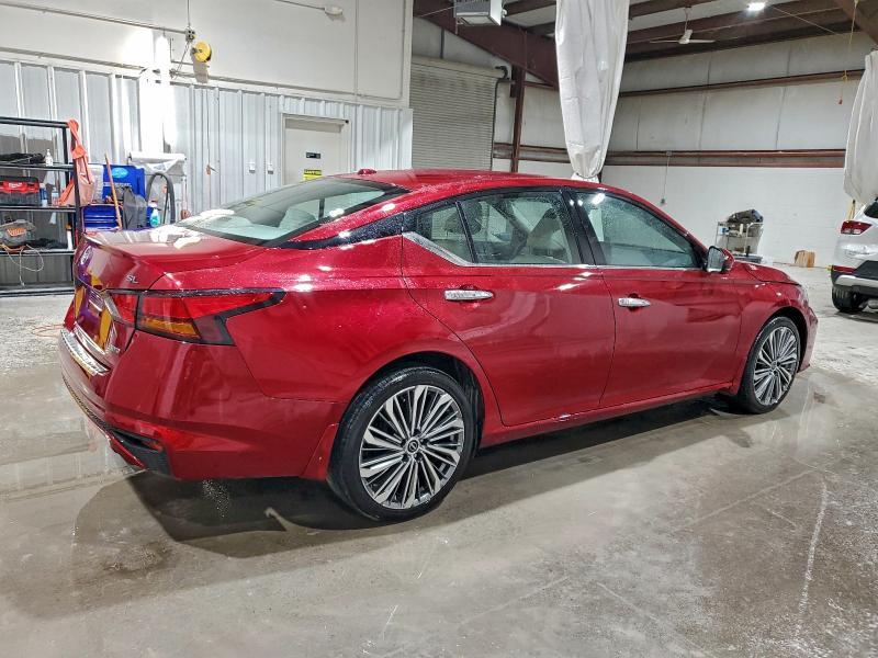 2023 Niss Altima 2.5 sl