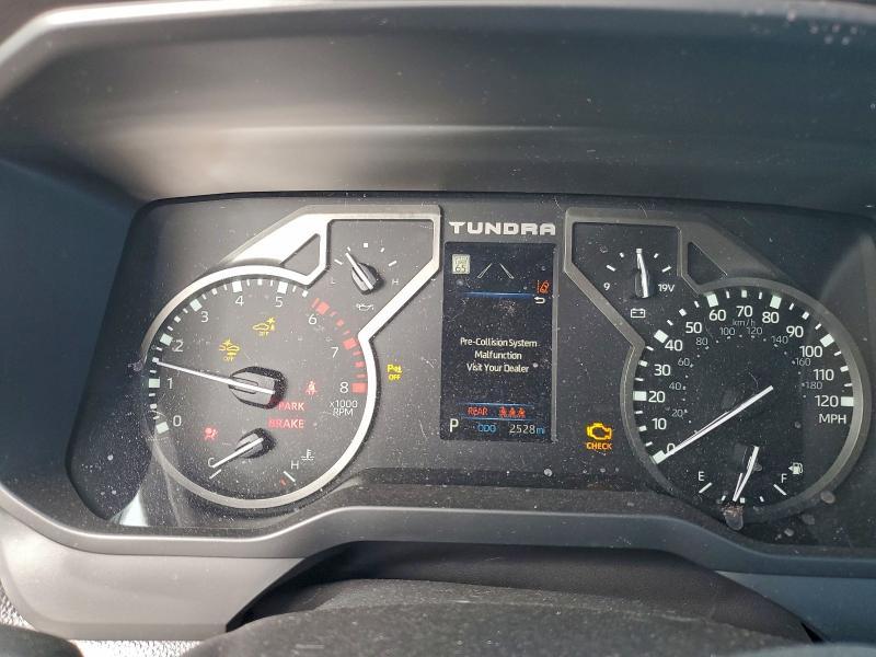 2025 Toyota Tundra Crewmax sr