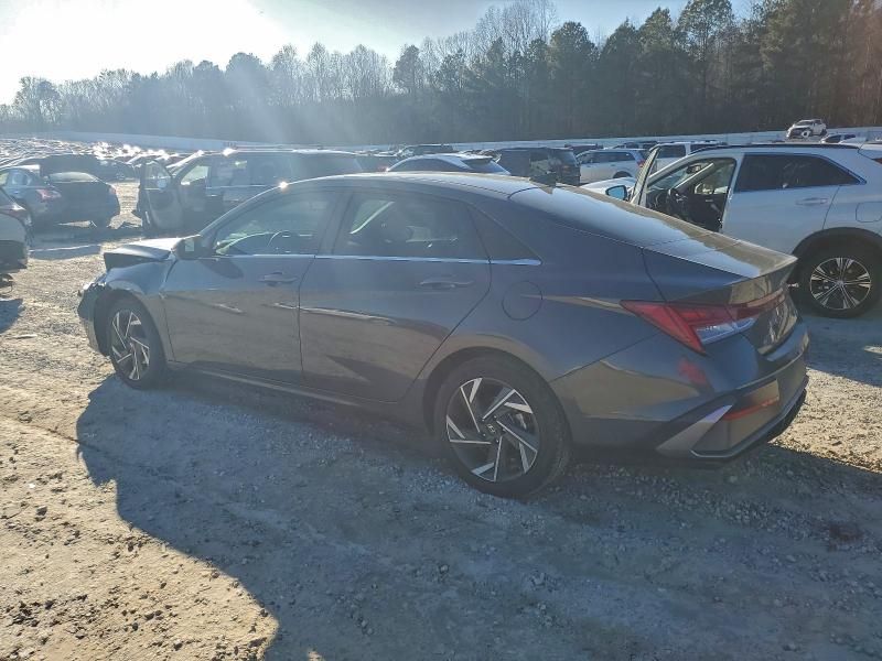 2025 Hyundai Elantra Limited