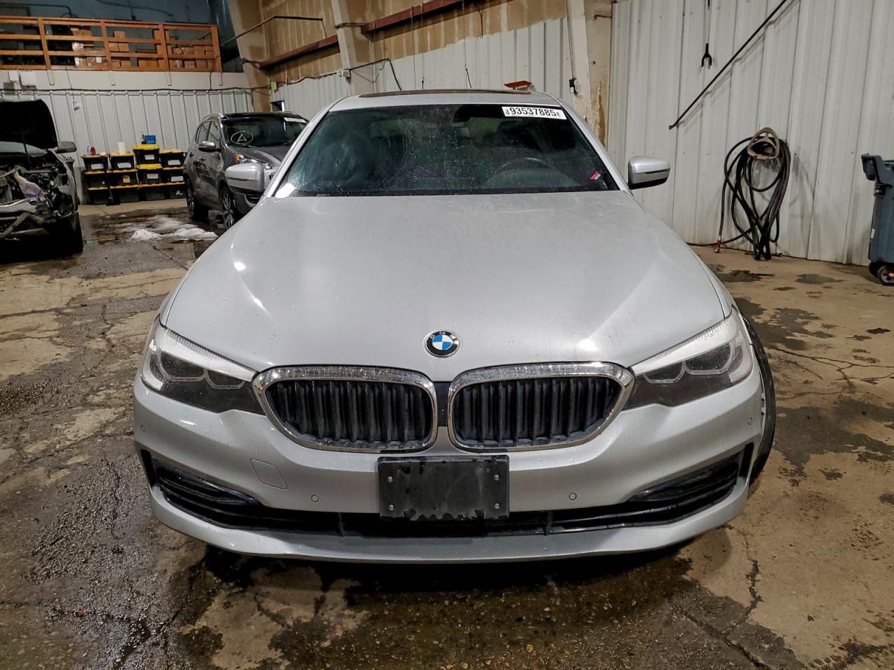 2018 BMW 530 xi
