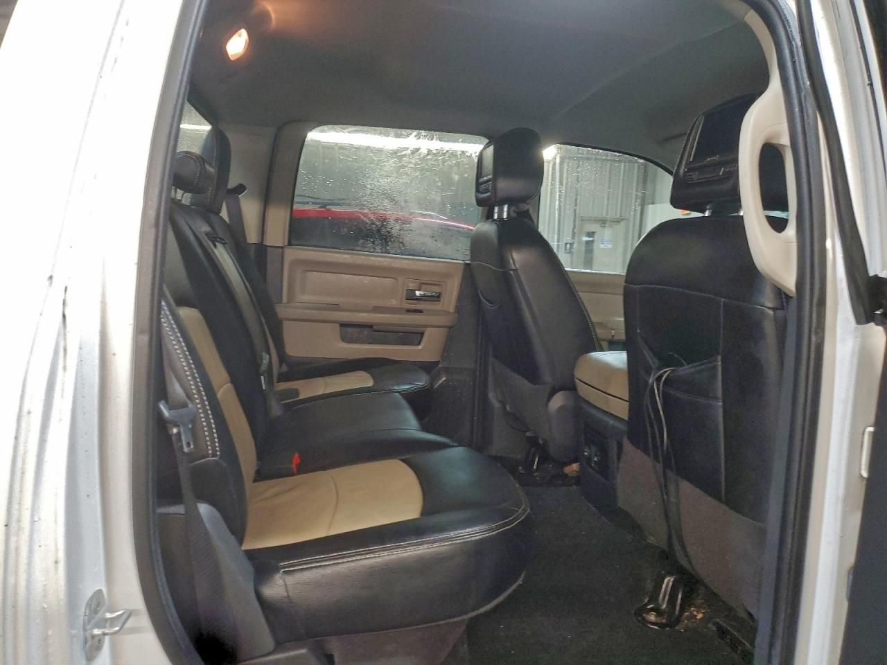 2012 Dodge Ram 1500 slt