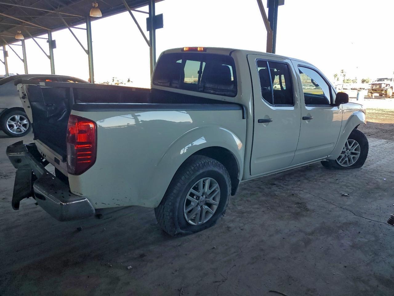 2017 Nissan Frontier s