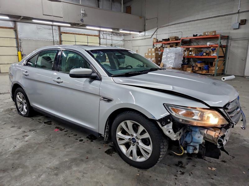 2012 Ford Taurus sel