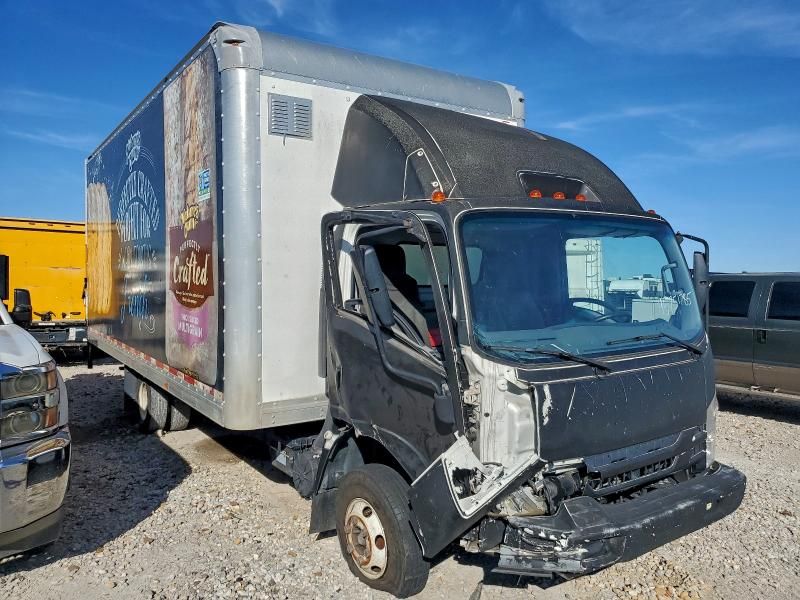 2020 Supreme 2020 Isuzu NPR HD BOX Truck