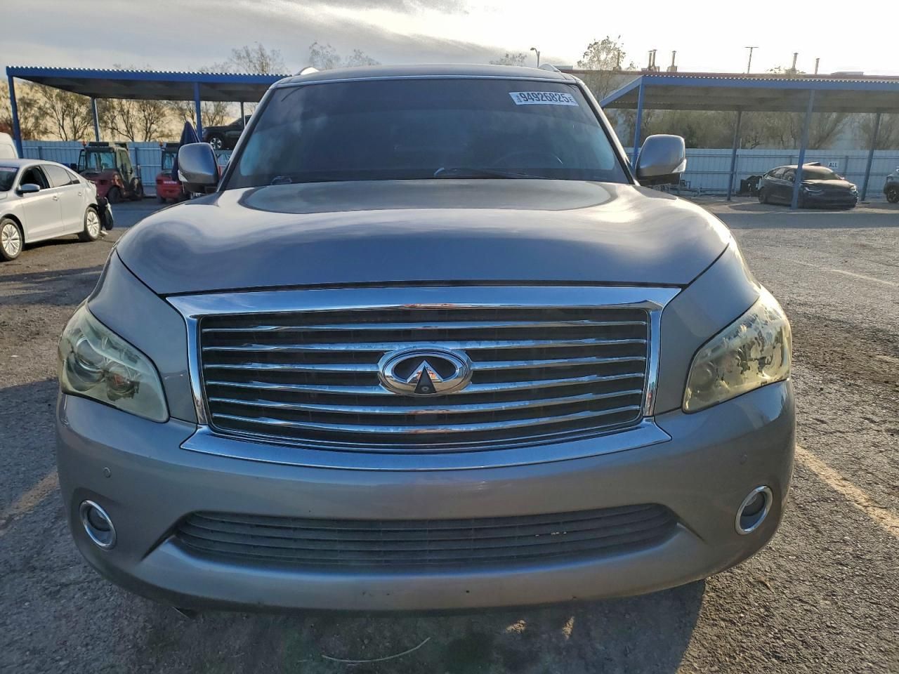 2012 Infiniti Qx56