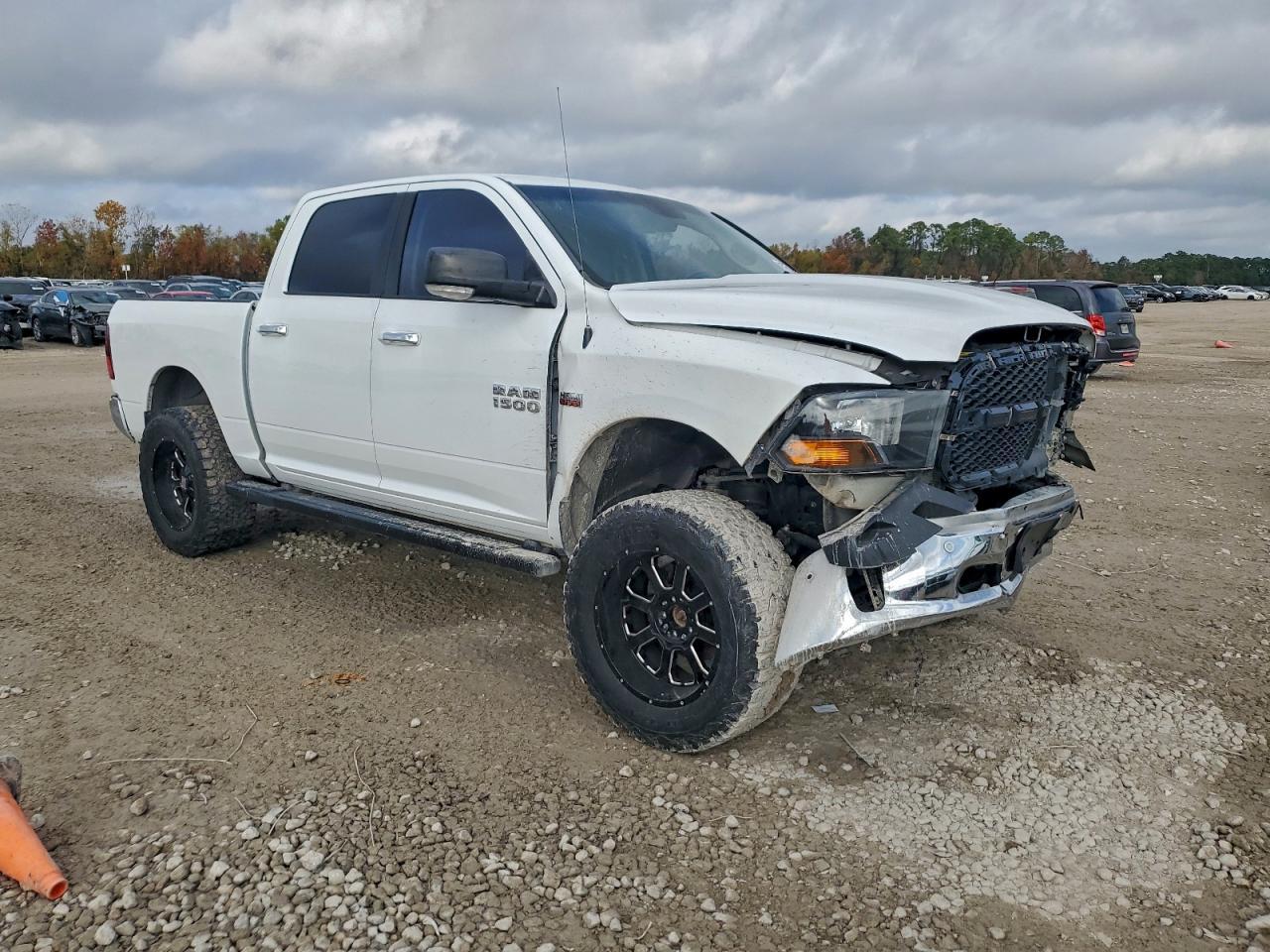 2015 Dodge RAM 1500 SLT