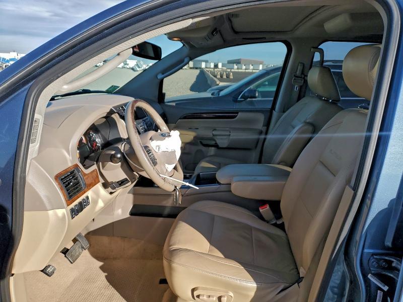 2012 Nissan Armada sv