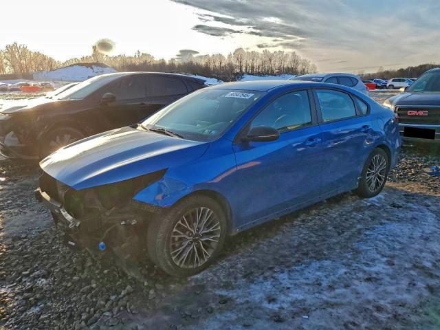 2023 KIA Forte gt Line