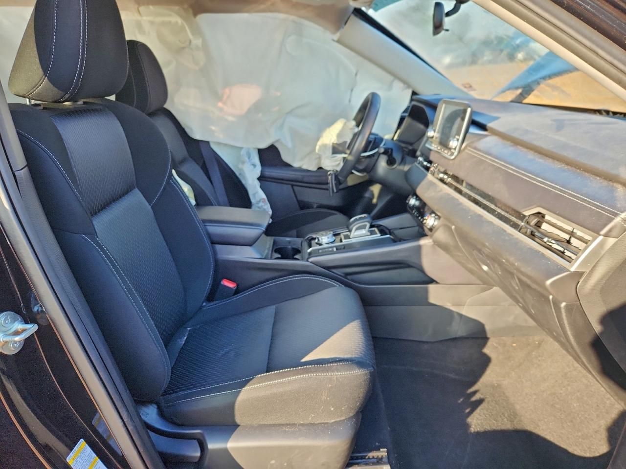 2024 Mitsubishi Outlander es