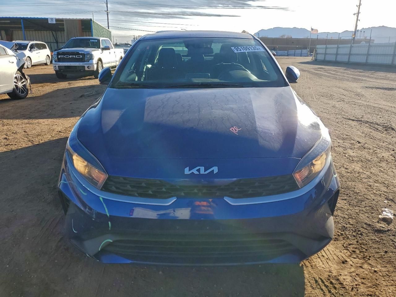 2024 KIA Forte lx