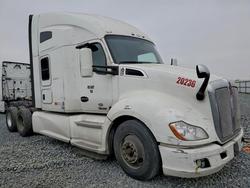 Salvage trucks for sale at Fresno, CA auction: 2022 Kenworth T680 Semi Truck