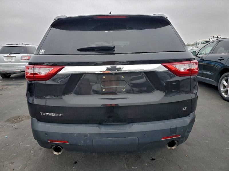 2021 Chevrolet Traverse lt