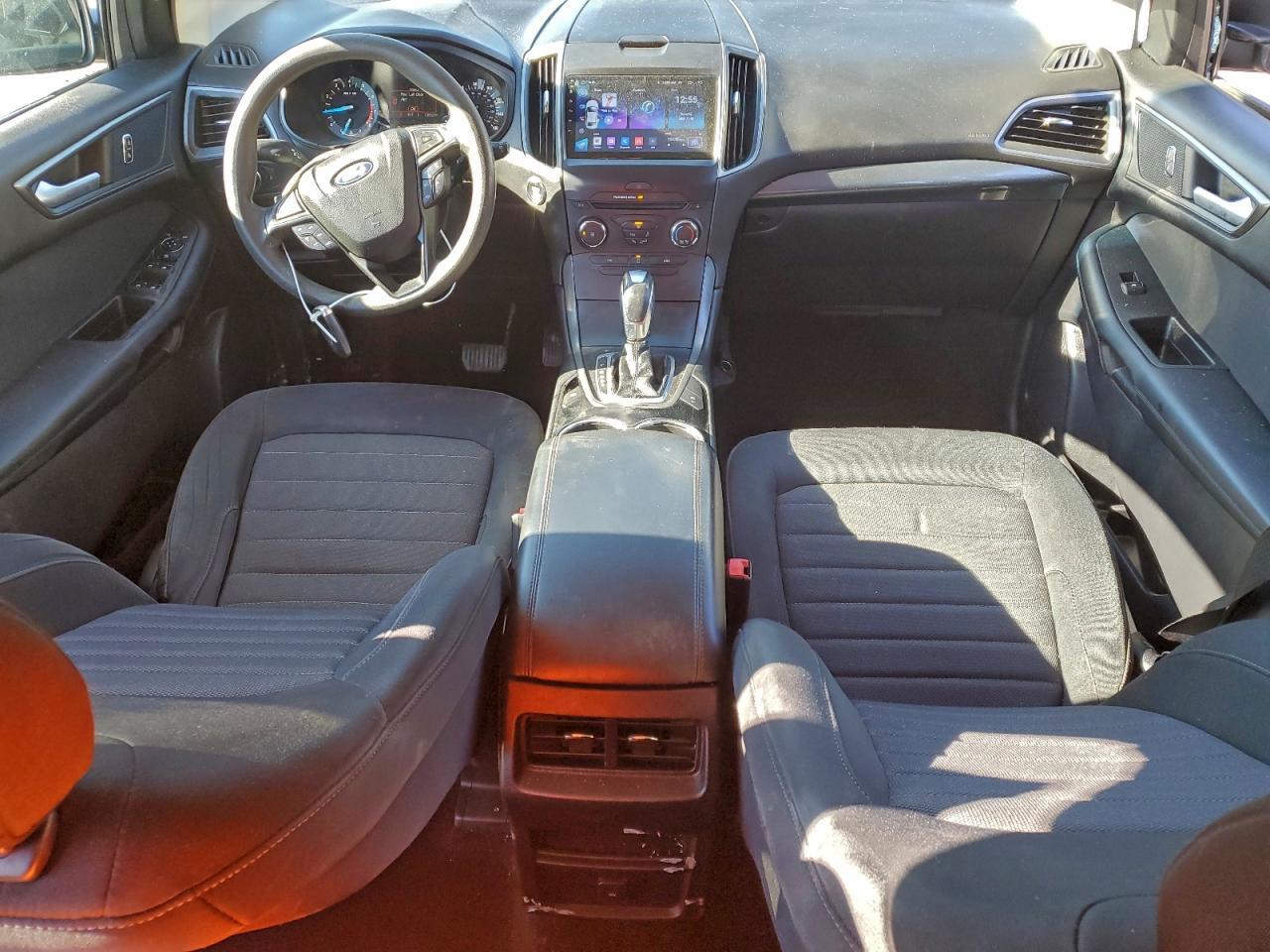 2018 Ford Edge se