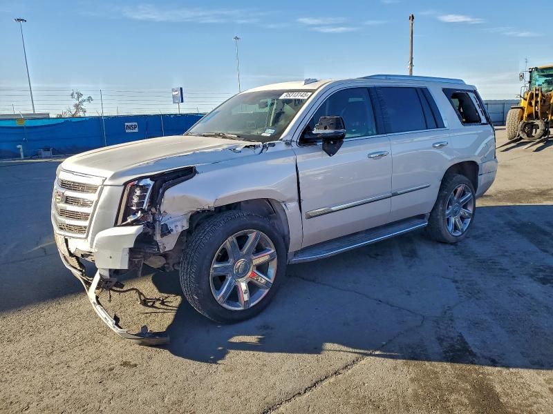 2018 Cadillac Escalade Luxury