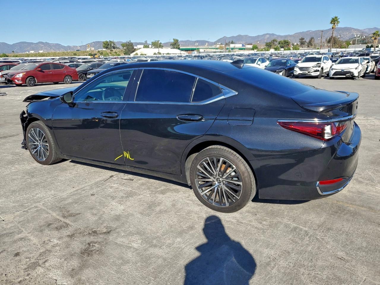 2024 Lexus Es 300h Base