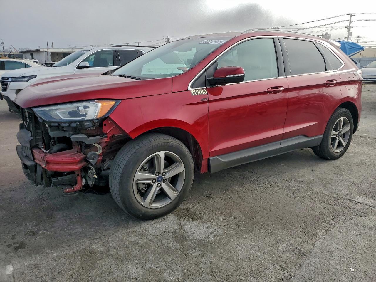 2019 Ford Edge sel