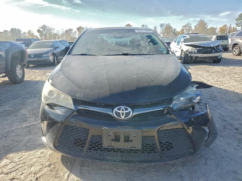 2015 Toyota Camry le