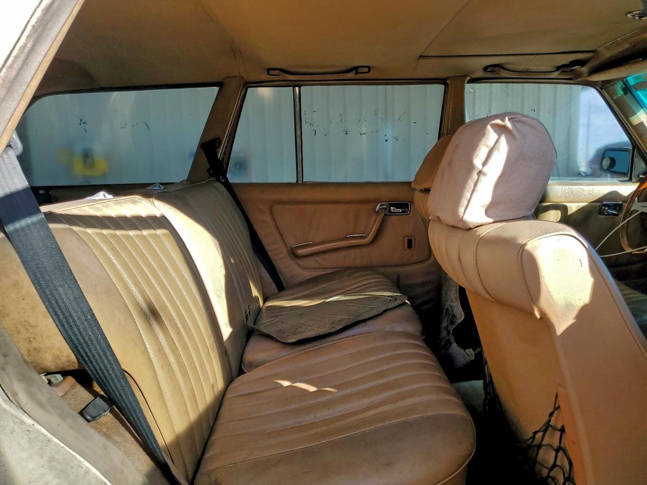 1984 Mercedes-Benz 300 tdt