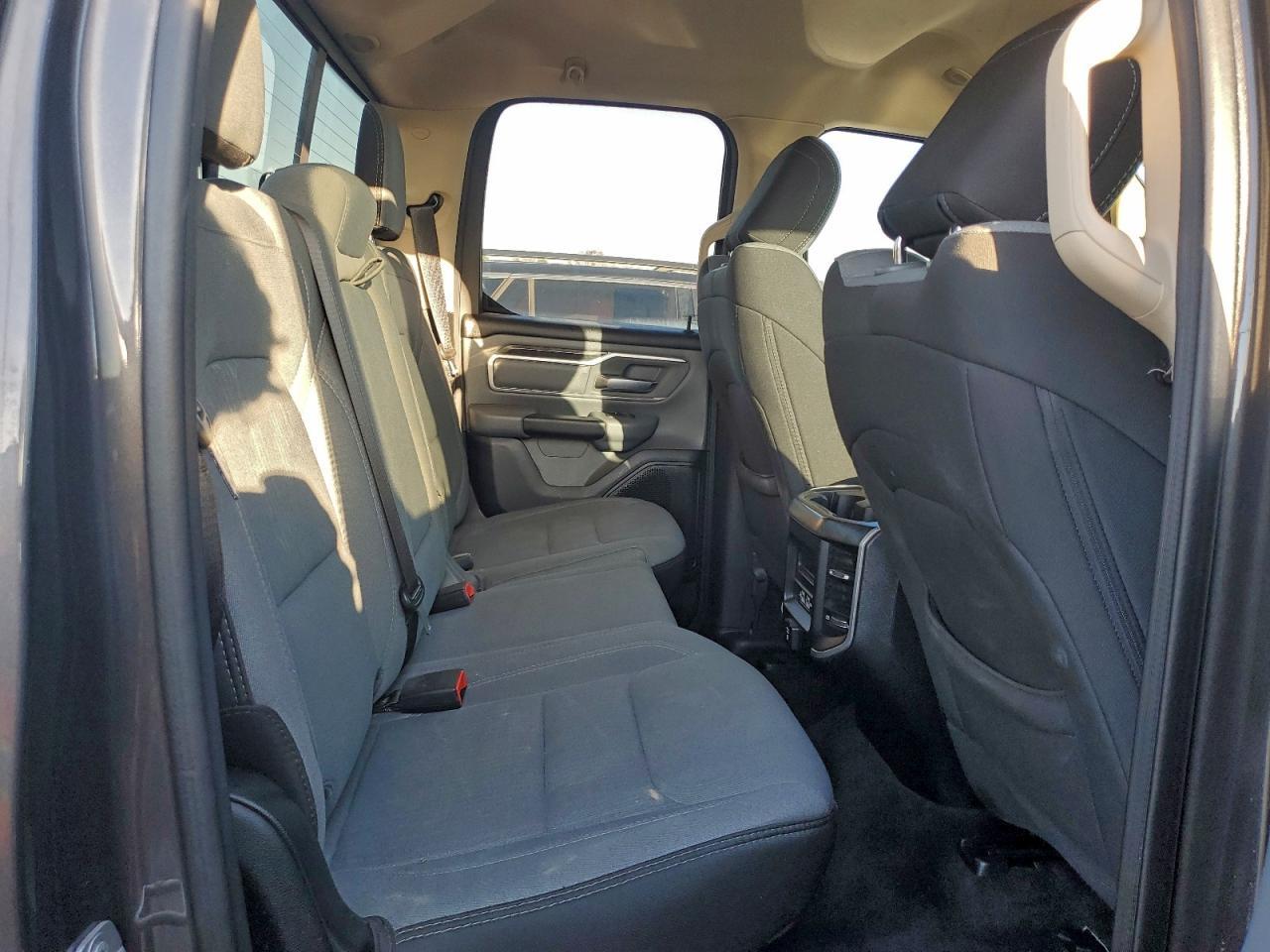 2020 Dodge Ram 1500 big Horn/lone Star