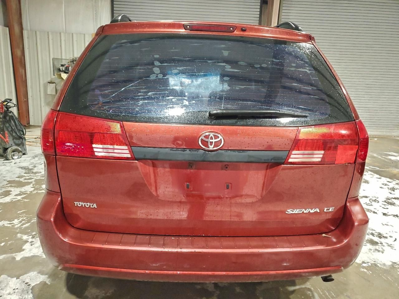 2004 Toyota Sienna ce